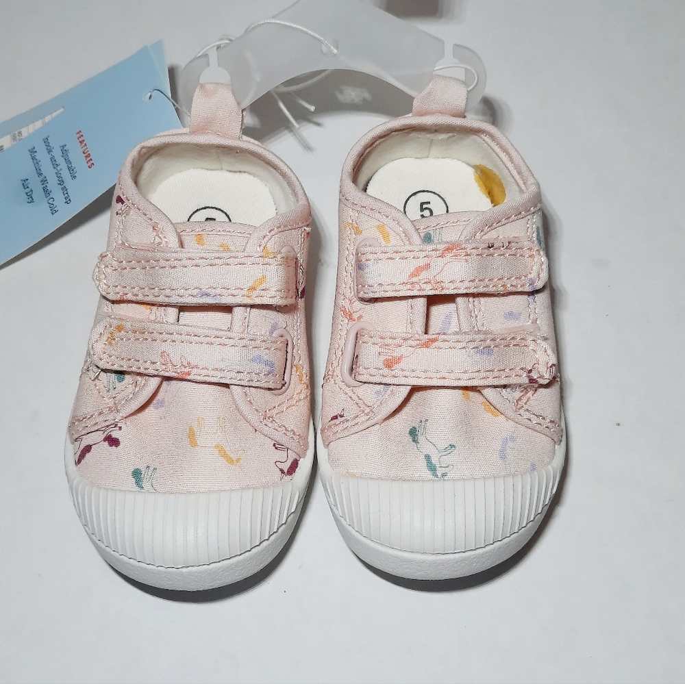 NWT Cat and Jack Baby Toddler Sneakers Size 5